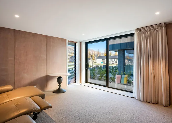 Holiday home Brand New On Rubus Wanaka