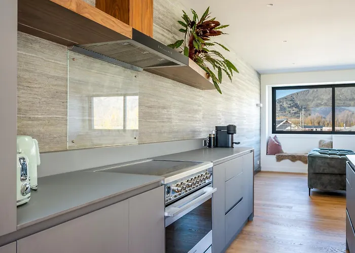 Holiday home Brand New On Rubus Wanaka